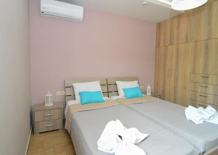Lobos Villa *
