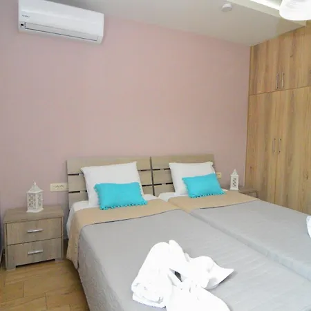 Lobos Villa *